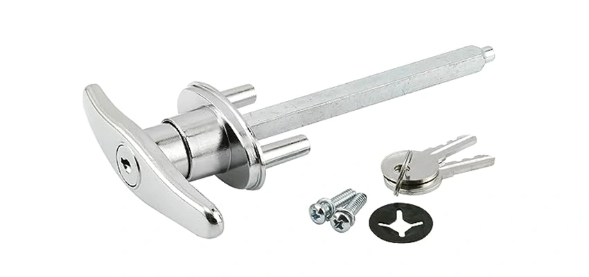 Old Style Garage Door Locks Replacements in Lamont, California