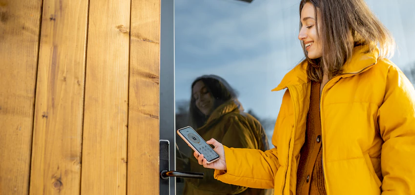 Fingerprint Smart Locks Installation Services in Lamont, California