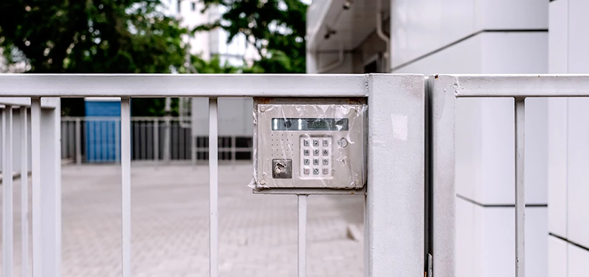 Gate Locks For Metal Gates in Lamont, California