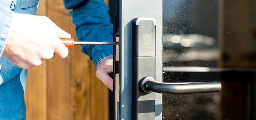 Aluminium Door Lock Replacement in Lamont, California