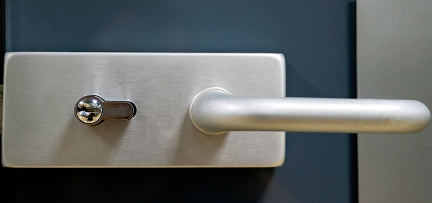 Change Patio Door Locks in Lamont, California